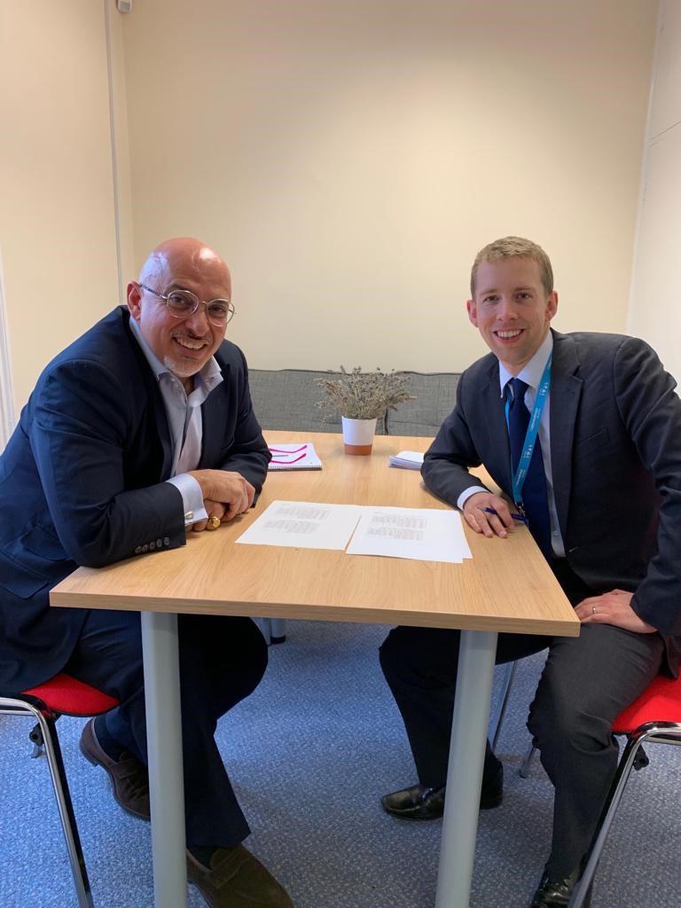 Nadhim Zahawi MP meets David Heathfield, Stakeholder Manager of Chiltern Railways