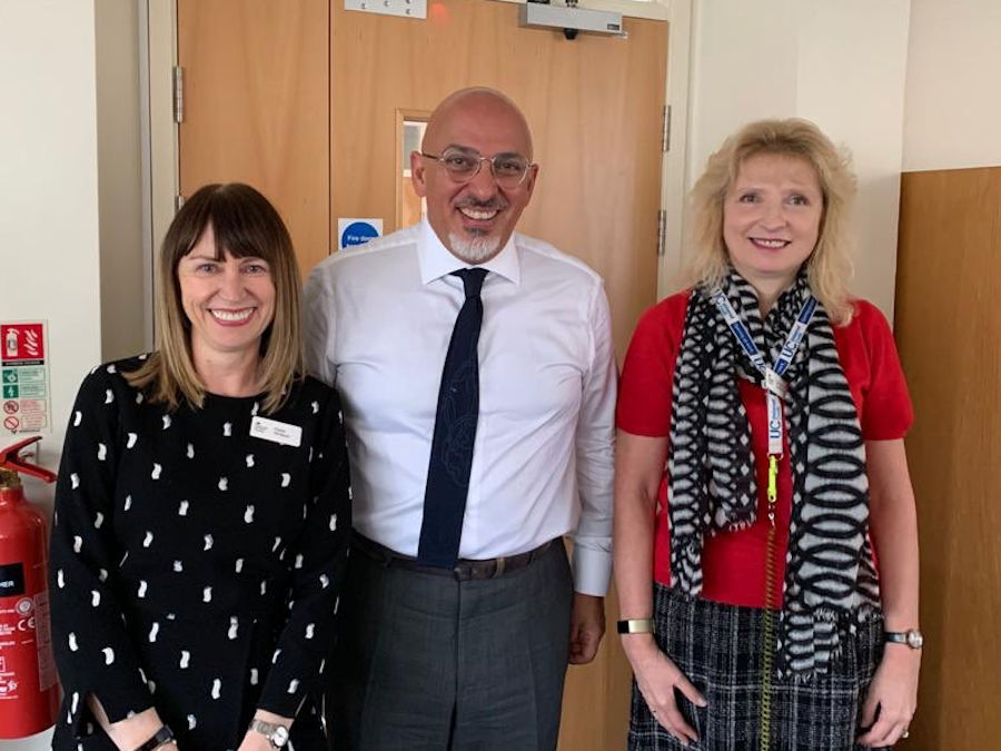 Nadhim Zahawi visits Stratford upon Avon Jobcentre Plus