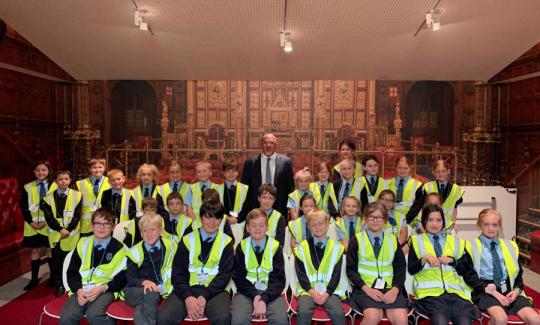 Nadhim Zahawi MP welcomes students from St. Gregory's Catholic Primary School to Parliament.
